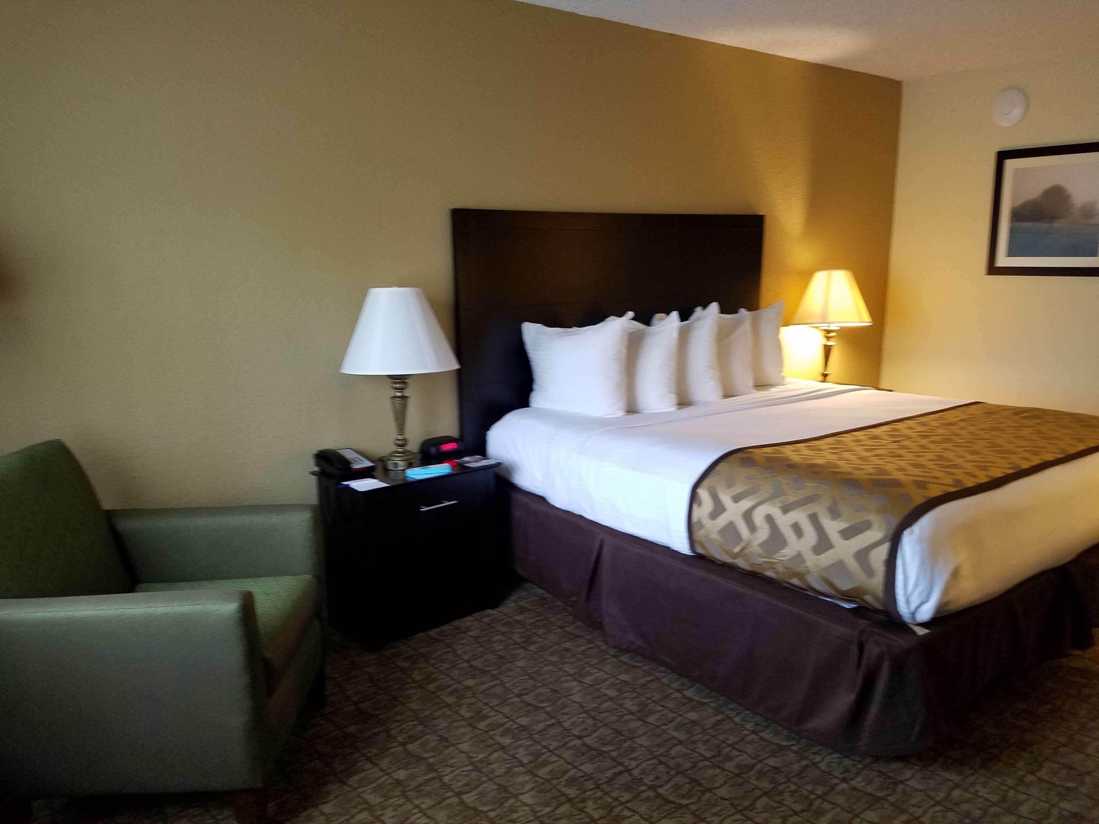 Best Western Crossroads Inn DeFuniak Springs Bagian luar foto