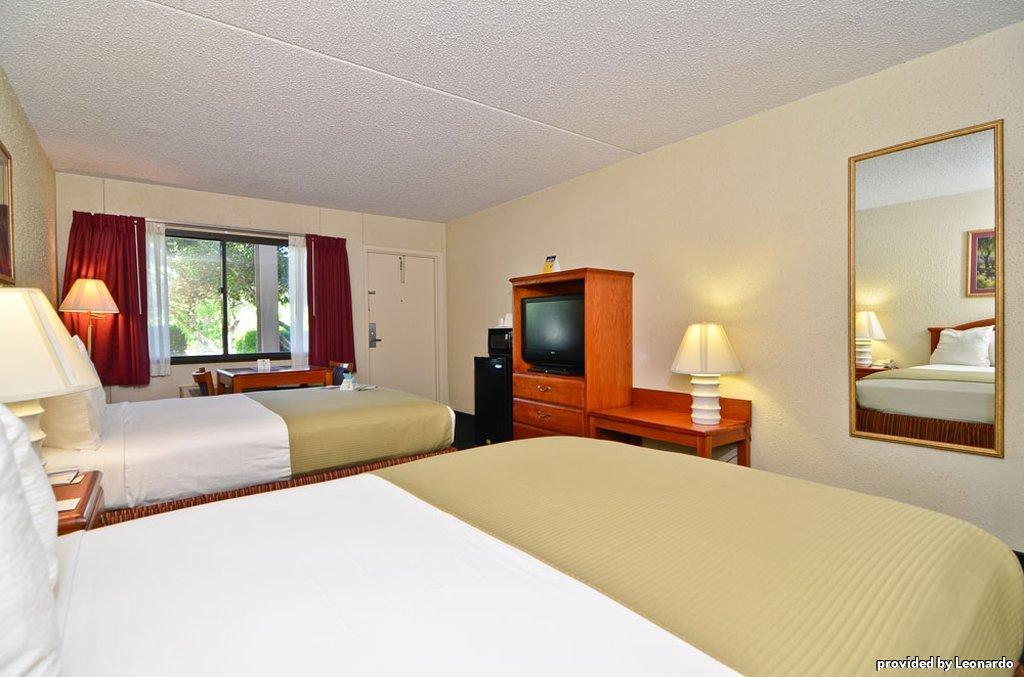 Best Western Crossroads Inn DeFuniak Springs Ruang foto