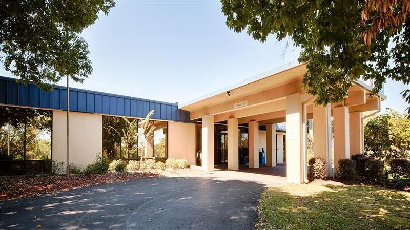 Best Western Crossroads Inn DeFuniak Springs Bagian luar foto