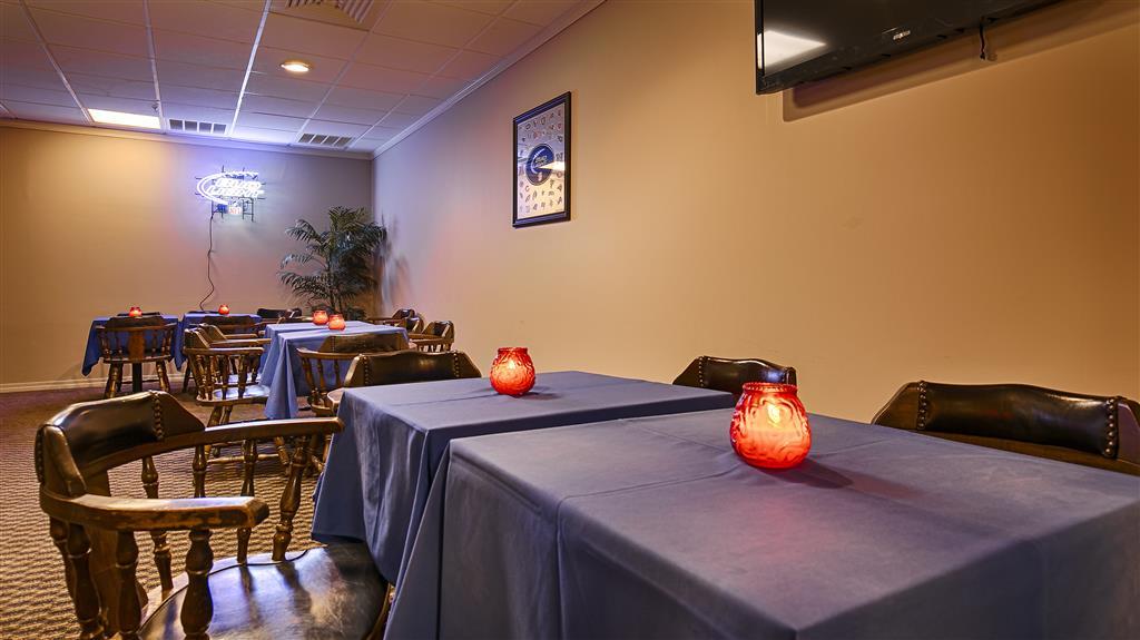 Best Western Crossroads Inn DeFuniak Springs Restoran foto