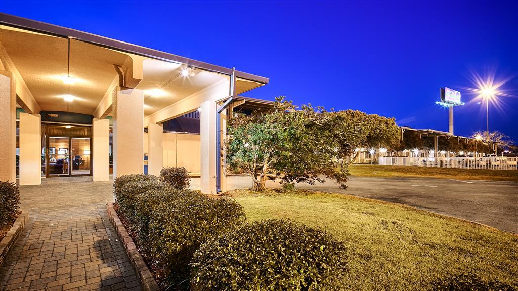 Best Western Crossroads Inn DeFuniak Springs Bagian luar foto