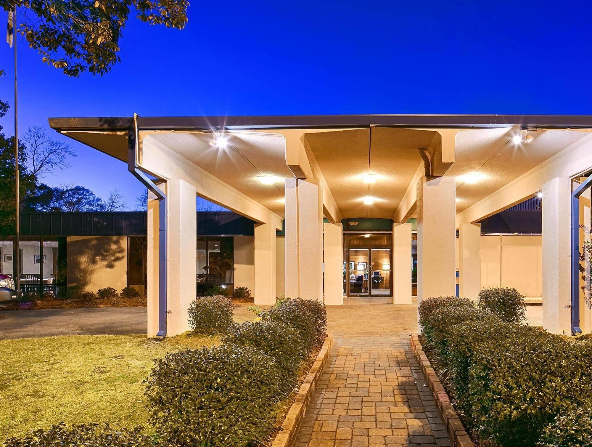 Best Western Crossroads Inn DeFuniak Springs Bagian luar foto