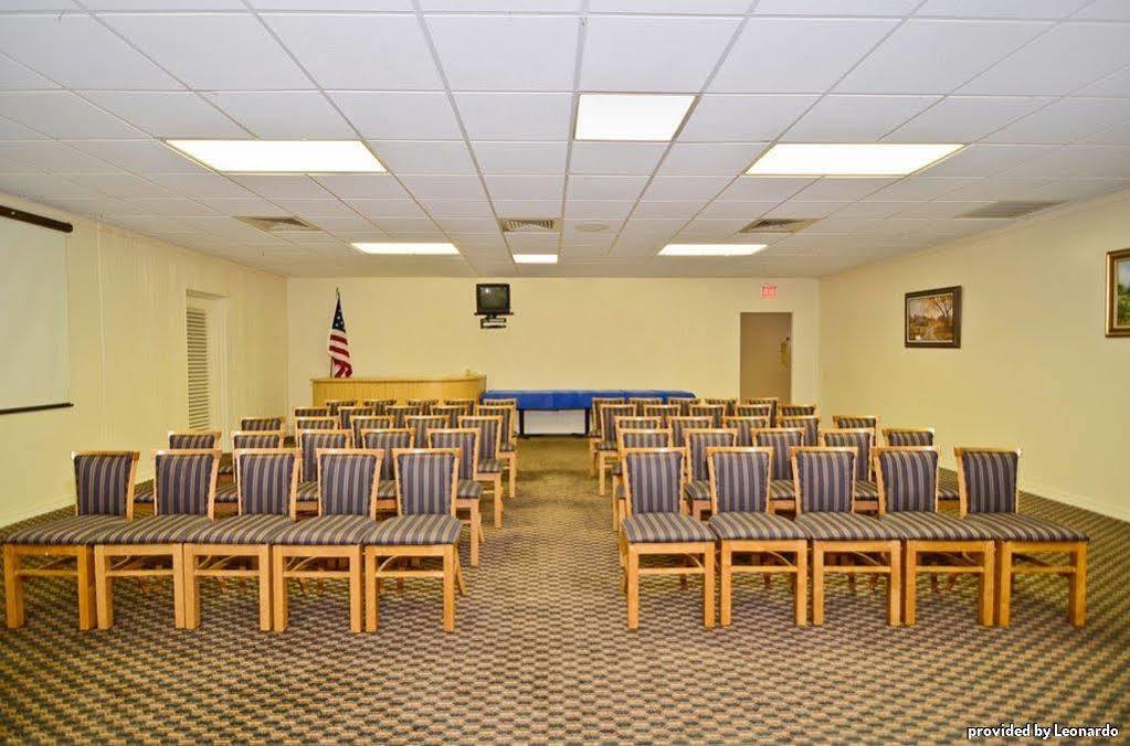 Best Western Crossroads Inn DeFuniak Springs Bagian luar foto