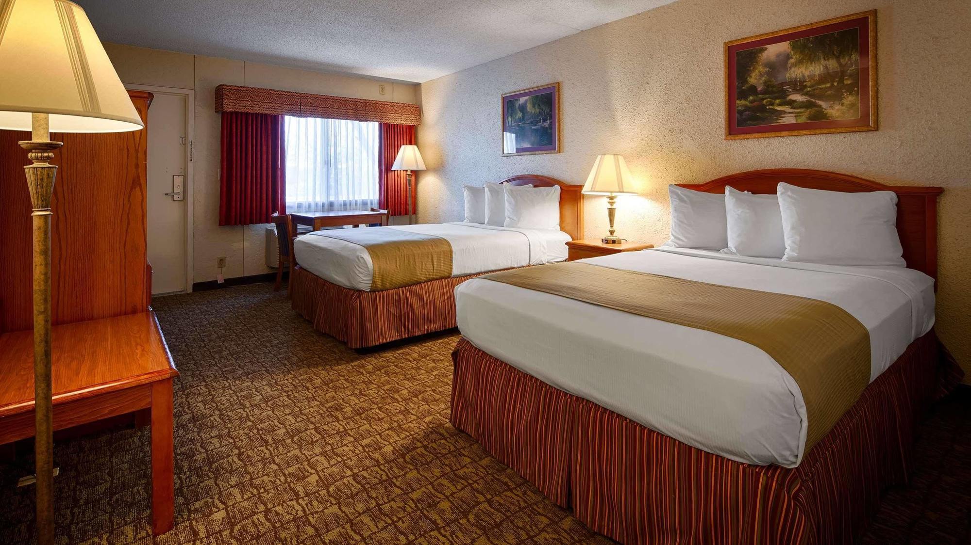 Best Western Crossroads Inn DeFuniak Springs Bagian luar foto
